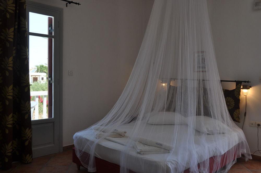 Quartano Suites By Heliessa, Adults Only Naousa  Luaran gambar